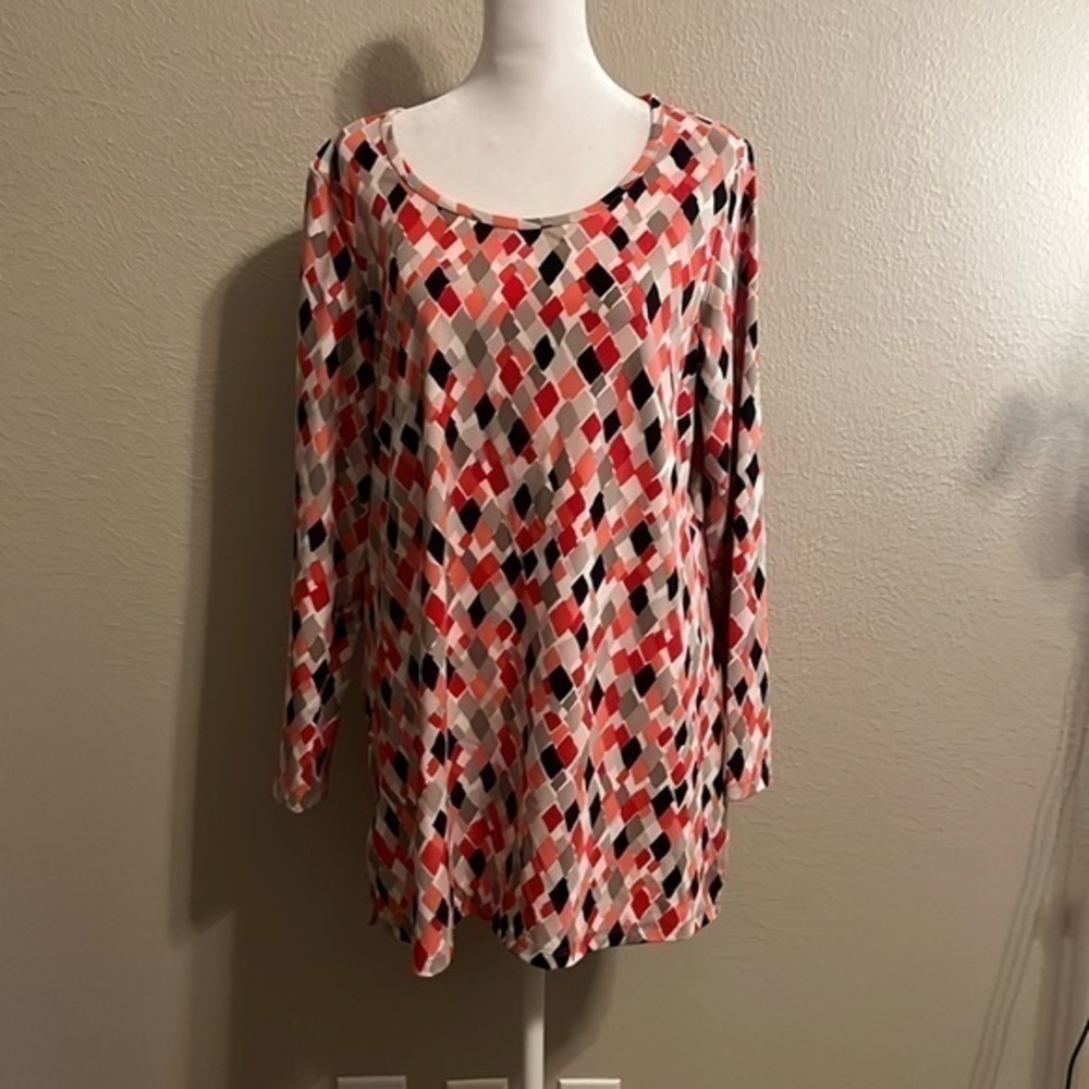 TravelSmith Size LG Long Sleeve Tunic